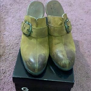 Women’s slip on heels from B.O.C